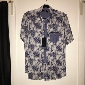 Men’s button down dress shirt. Short sleeve